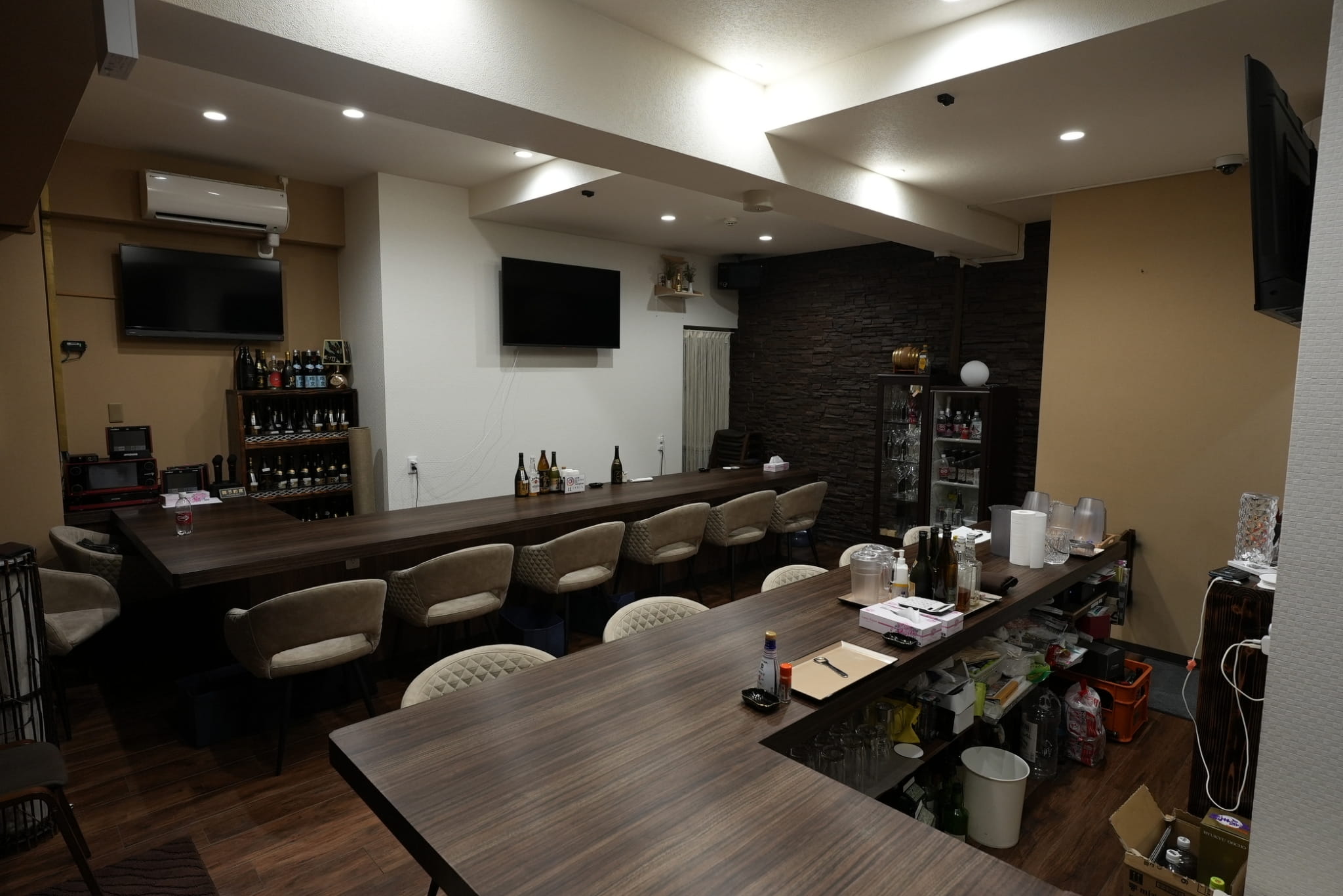 那覇市松山 BAR向け物件の写真 店内 02