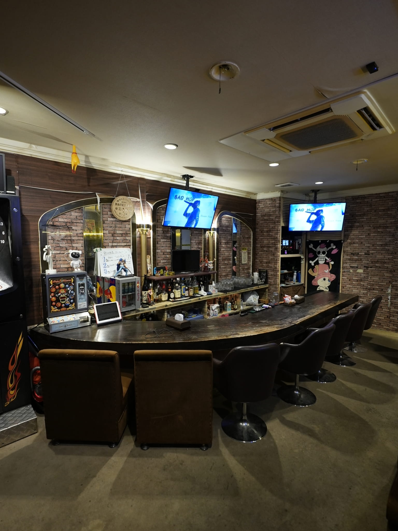 宜野湾市大山 BAR向け物件の写真 店内 01
